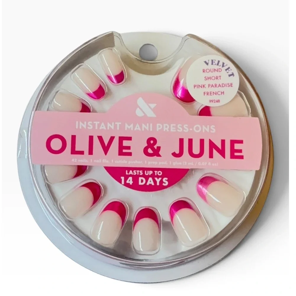 Olive & June Instant Mani Press-On Nails Pink Paradise French Round Short 99248
